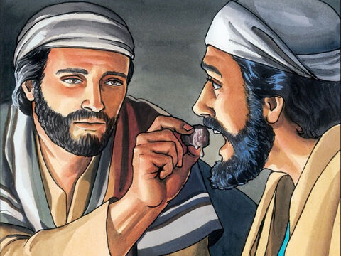 En seguida mojó un pedazo de pan y se lo dio a Judas, hijo de Simón Iscariote. – Número de diapositiva 5