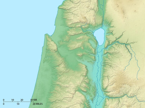 Mapa de las regiones septentrionales de Israel que muestra el mar de Galilea, el valle del norte del Jordán y el valle de Jezreel que se extiende hacia la costa en el oeste. La llanura de Sarón se encuentra al oeste. – Número de diapositiva 7