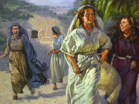 Las mujeres regresan de la tumba, después de la resurrección de Jesús.<br/>“Así que las mujeres se alejaron a toda prisa del sepulcro, asustadas pero muy alegres, y corrieron a dar la noticia a los discípulos.”<br/>Mateo 28:8<br/>Texto completo: Mateo 28:1-8 – Número de diapositiva 9