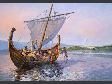 La pesca milagrosa de los peces.<br/> “—Tiren la red a la derecha de la barca, y pescarán algo.<br/>Así lo hicieron, y era tal la cantidad de pescados que ya no podían sacar la red.<br/>—¡Es el Señor! —dijo a Pedro el discípulo a quien Jesús amaba.<br/>Tan pronto como Simón Pedro le oyó decir: «Es el Señor», se puso la ropa, pues estaba semidesnudo, y se tiró al agua.”<br/>Juan 21:6-7<br/>Texto completo: Juan 21:1-14 – Número de diapositiva 14