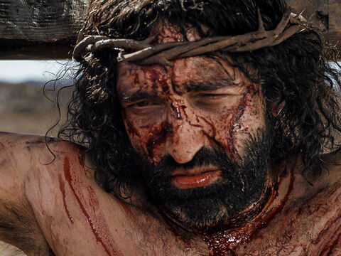 Eran las 9 de la mañana cuando Jesús fue puesto en la cruz para sufrir y morir. – Número de diapositiva 15