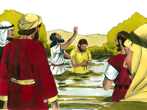 Personas de todas partes se internaban en el desierto para escuchar las prédicas de Juan. Muchos confesaron sus pecados y fueron bautizados por Juan en el Río Jordán. – Número de diapositiva 3