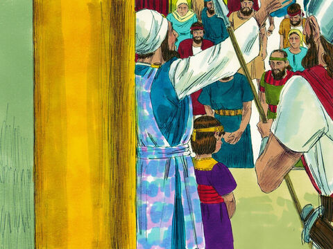 Joiada el sacerdote hizo que el niño rey Joás y el pueblo de Judá hicieran un pacto con el Señor. Ellos prometieron otra vez que amarían y obedecerían al Señor Dios. – Número de diapositiva 5