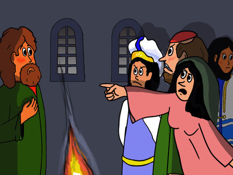 Pedro estaba junto al fuego, calentándose. Le preguntaron de nuevo: "¿No eres tú también uno de sus discípulos?". – Número de diapositiva 33