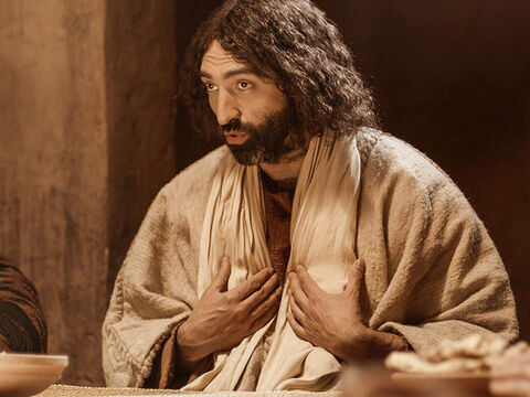 Jesús anunció: “Un mandamiento nuevo os doy: que os améis los unos a los otros – Número de diapositiva 10