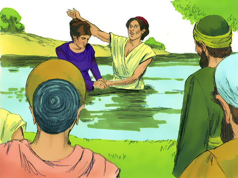 Fue bautizada junto con otros miembros de su familia. Ella invitó a Pablo, Silas y Timoteo a quedarse como invitados en su casa mientras estaban en Filipos. – Número de diapositiva 17