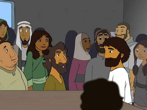 La multitud sentada alrededor de Jesús le dijo: “Tu madre y tus hermanos están afuera y quieren verte”. – Número de diapositiva 8